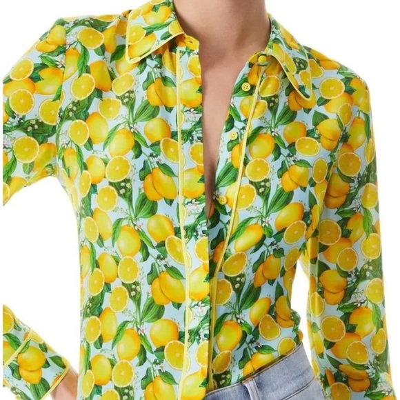 Alice + Olivia Tops - ALICE + OLIVIA Willa Lemon-Print Collared Top